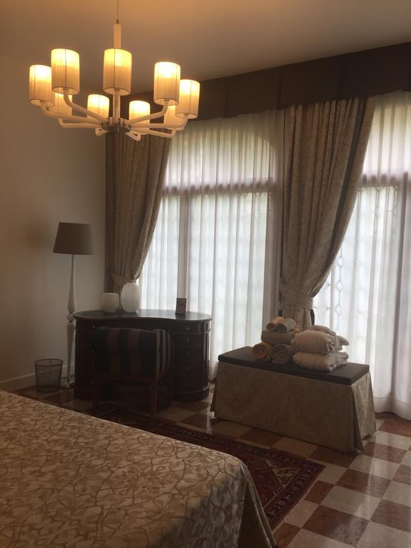Domus Dotti V Guest House Treviso Kültér fotó
