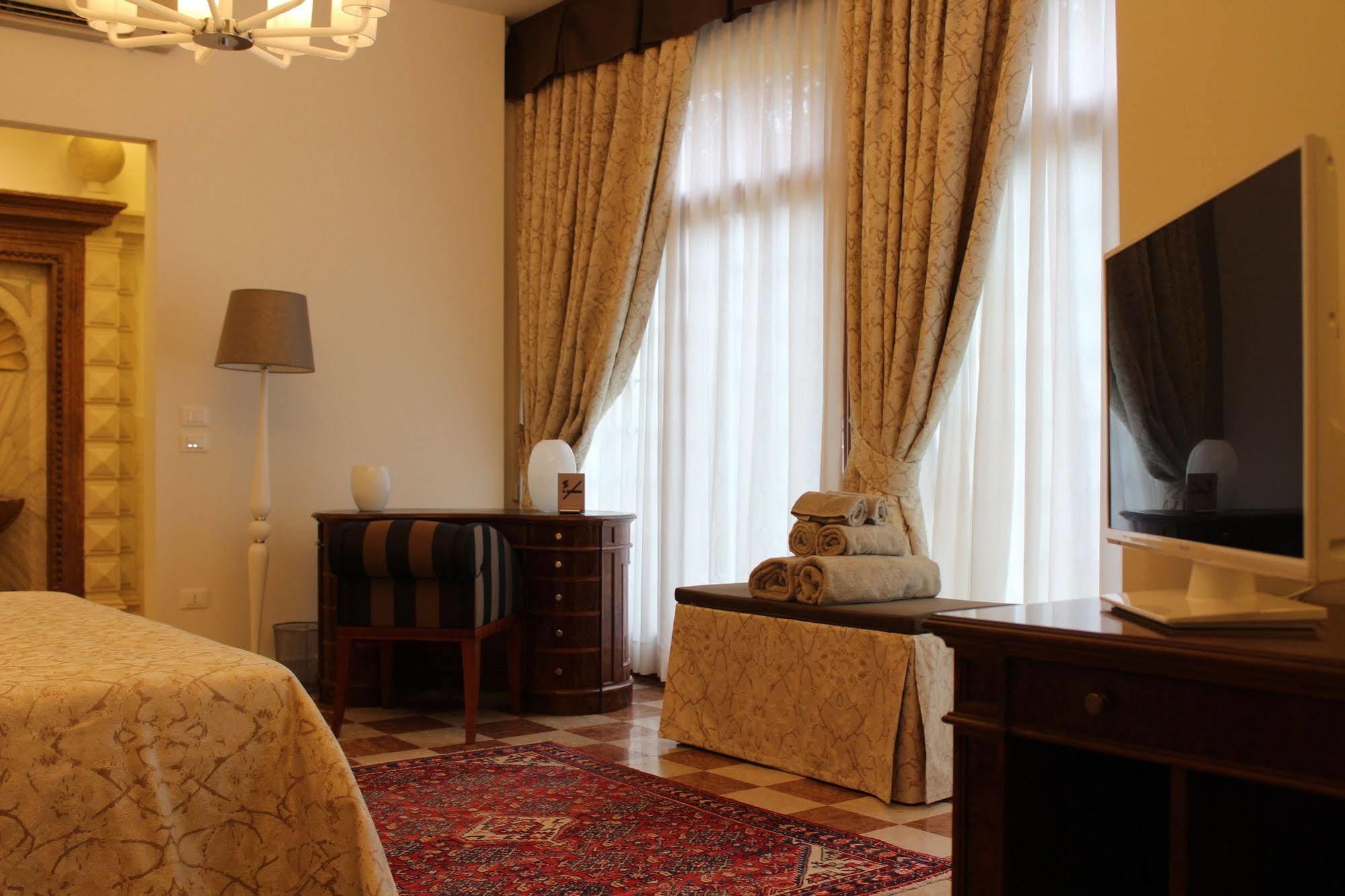 Domus Dotti V Guest House Treviso Kültér fotó