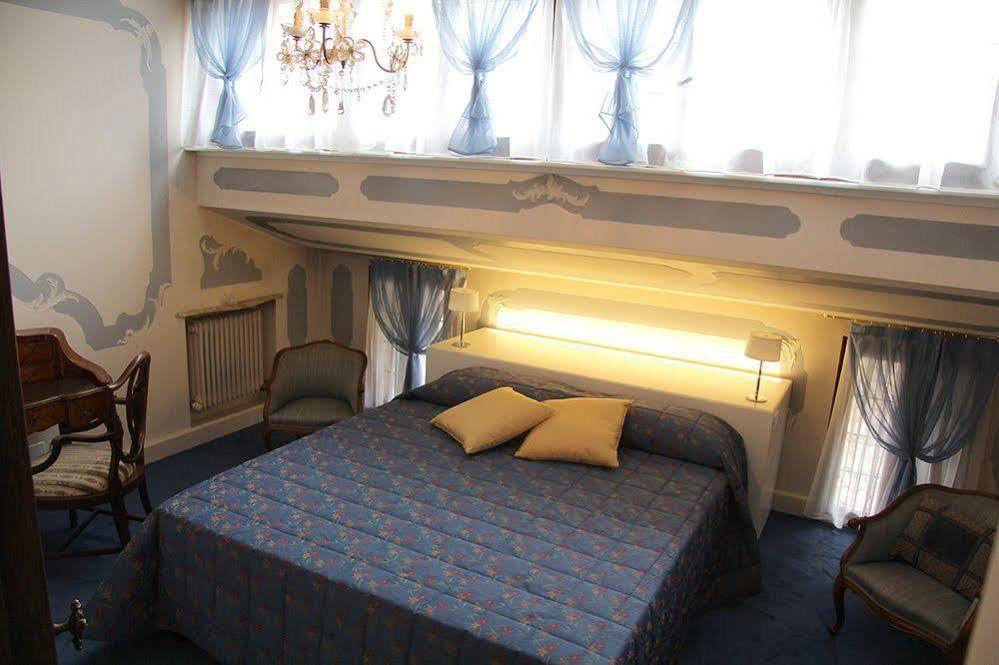 Domus Dotti V Guest House Treviso Kültér fotó