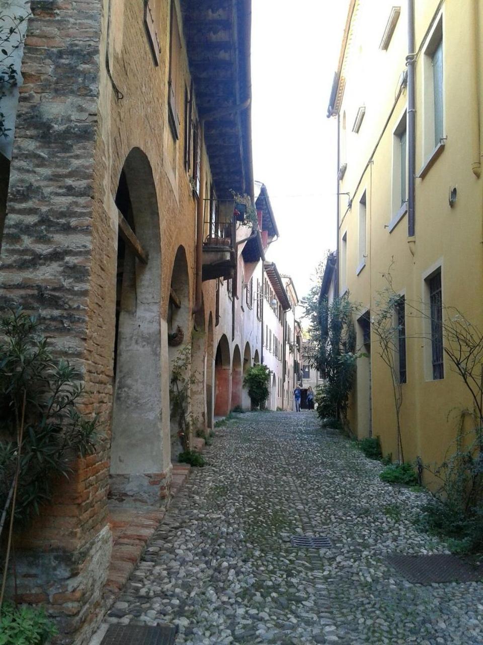 Domus Dotti V Guest House Treviso Kültér fotó